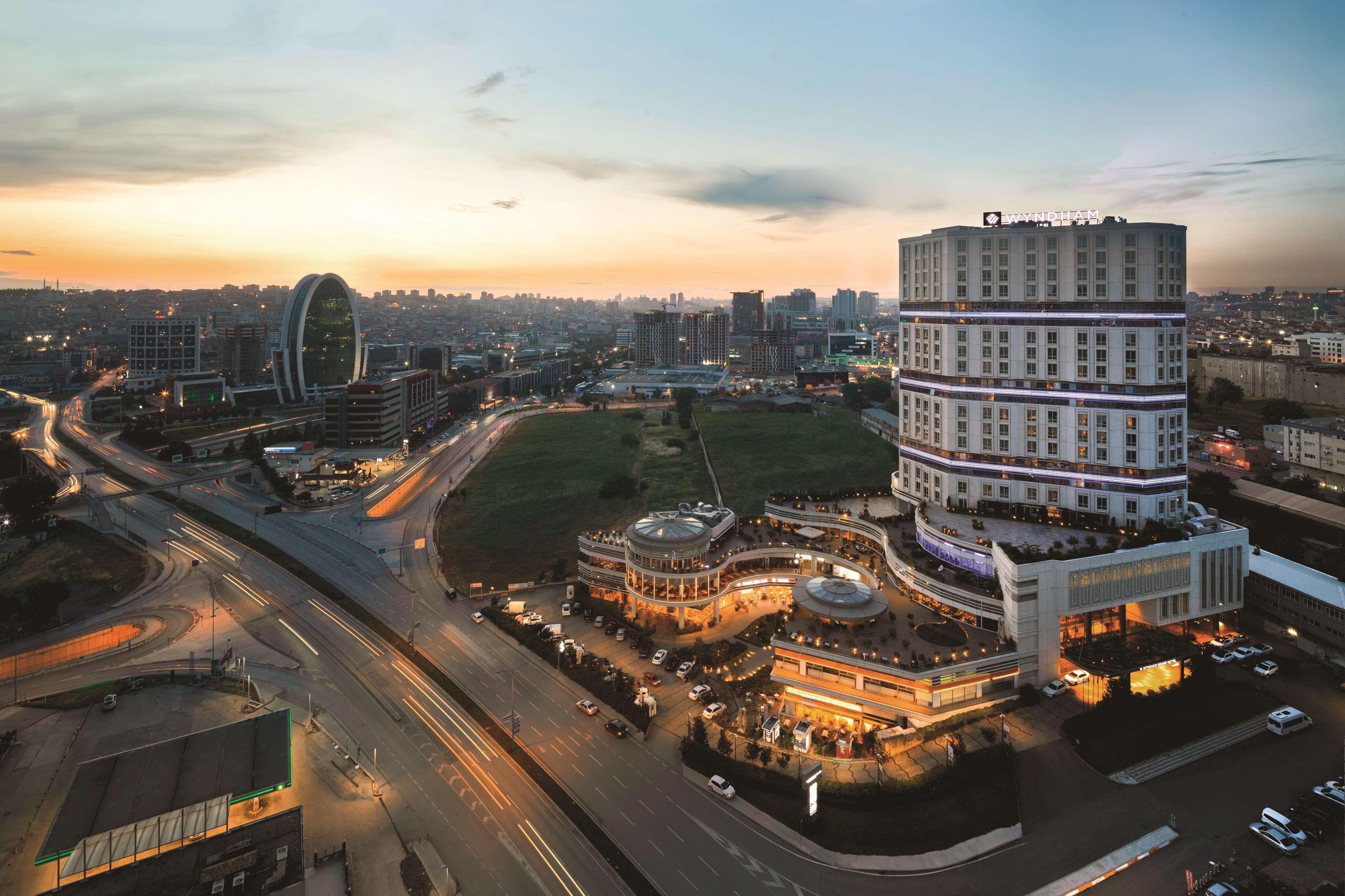 Wyndham Grand Istanbul Europe Otel Dış mekan fotoğraf