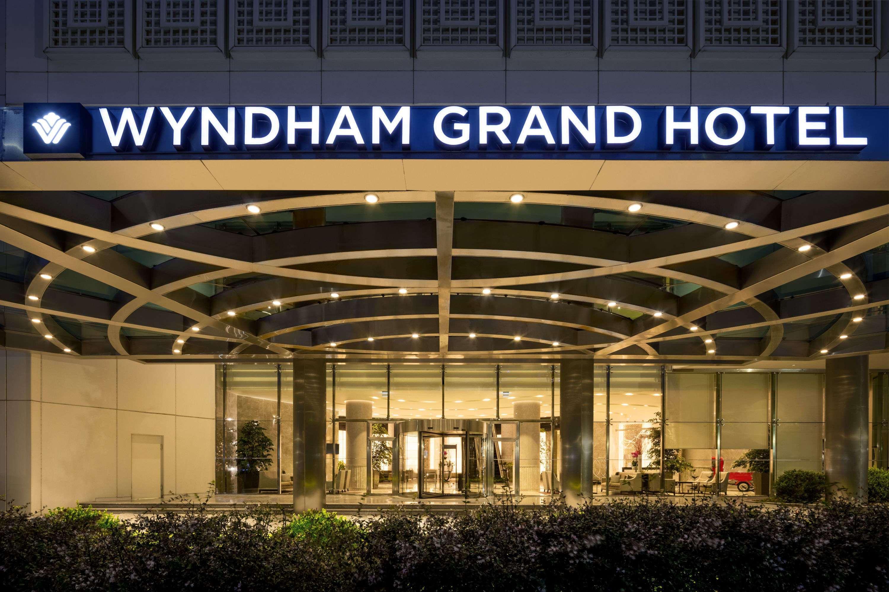 Wyndham Grand Istanbul Europe Otel Dış mekan fotoğraf